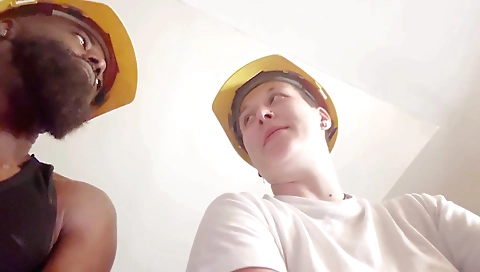 Mature stepmom taught her blonde daughter the hardcore skills