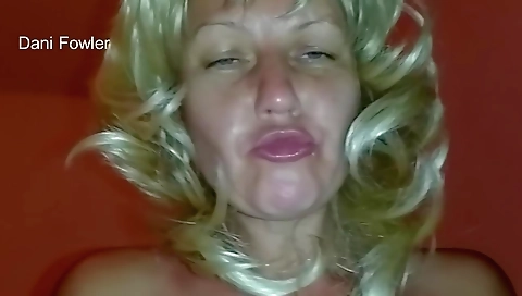 Mature blonde gets her pussy cums inside her as she is on top