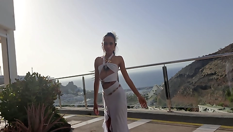 Teen with natural ass wears sexy panties and rides toy