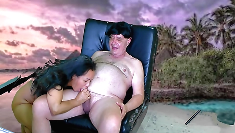 Asian girl with a juicy ass sucks a big black dick