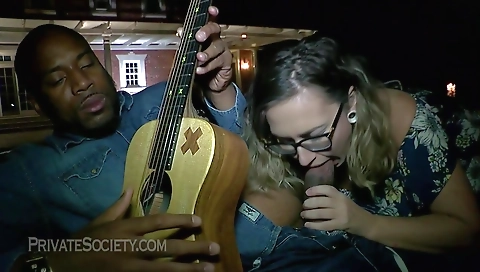 Mature chick with tattoo in back door blowjob 0927969