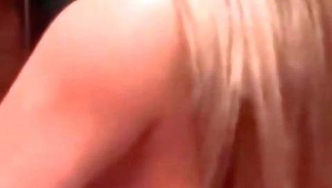 Amateurs amateur porn showing a hot milf with a big ass